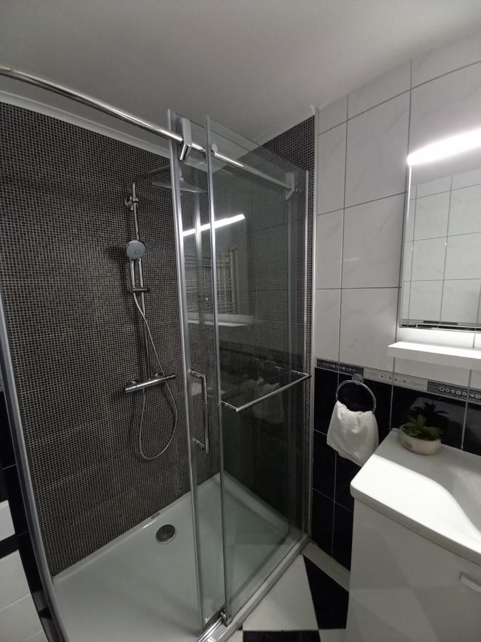 Apollo Premium Makarska